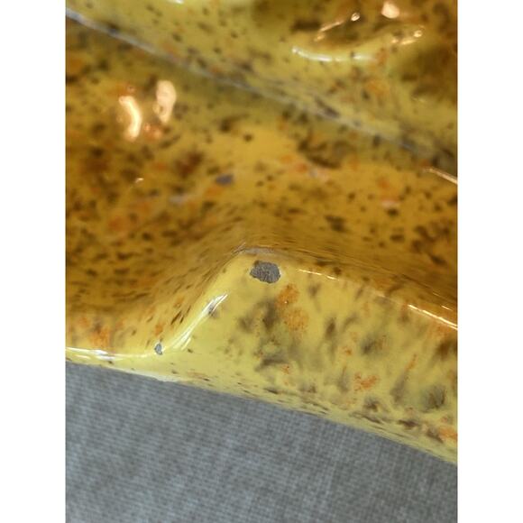 Vintage MCM Glazed Yellow Speckled Ceramic Ashtray Shell Fan Wave Handmade 1978 - Picture 10 of 10